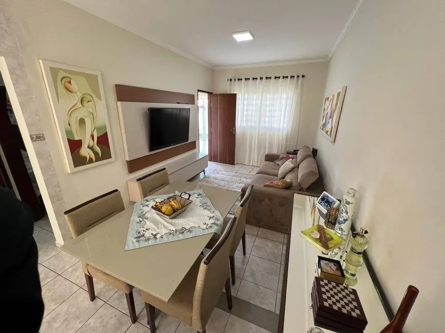 Foto 5 de Casa com 2 quartos à venda, 136m2 em Residencial Novo Horizonte, Taubate - SP