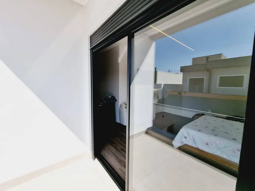 Foto 29 de Casa à venda, 300m2 em Piracangaguá, Taubate - SP