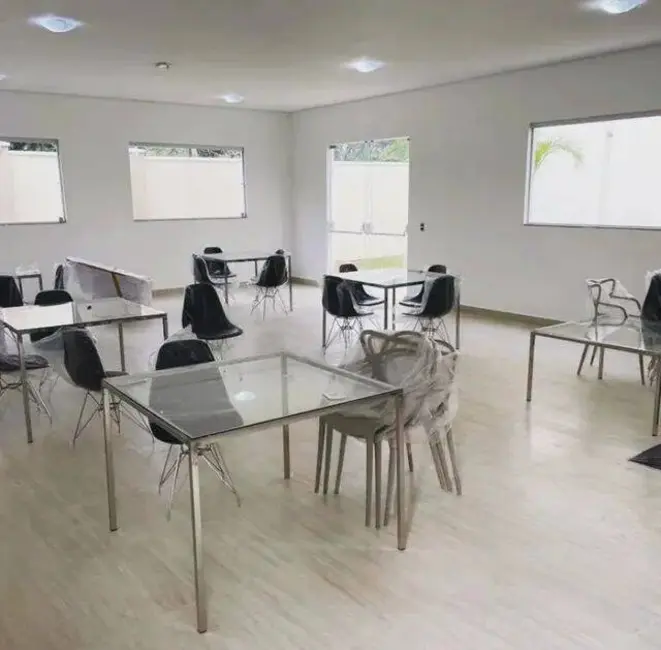 Apartamento com 2 quartos para alugar, 47m2 em Piracangaguá, Taubate - SP - imagem 9 Foto 9 de Apartamento com 2 quartos para alugar, 47m2 em Piracangaguá, Taubate - SP