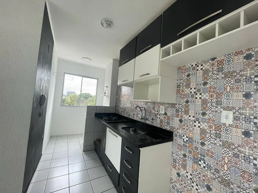 Foto 3 de Apartamento com 2 quartos à venda, 53m2 em Jardim Gurilândia, Taubate - SP