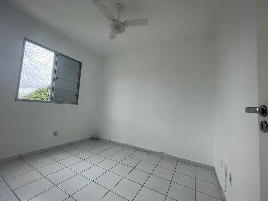 Foto 4 de Apartamento com 2 quartos à venda, 53m2 em Jardim Gurilândia, Taubate - SP