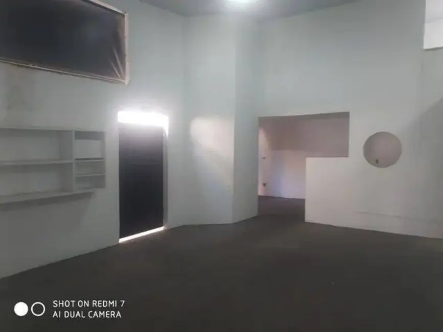 Foto 4 de Sala Comercial para alugar, 230m2 em Taubate - SP