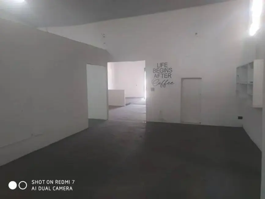 Foto 2 de Sala Comercial para alugar, 230m2 em Taubate - SP