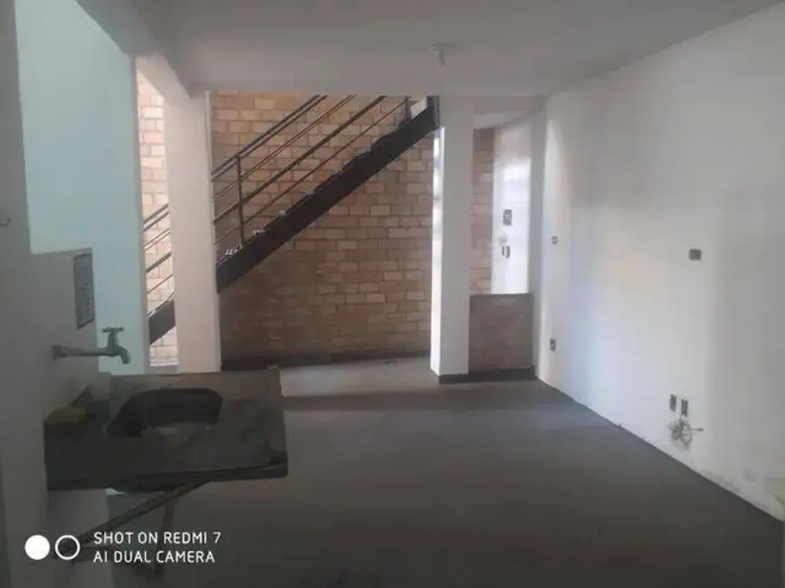 Foto 6 de Sala Comercial para alugar, 230m2 em Taubate - SP