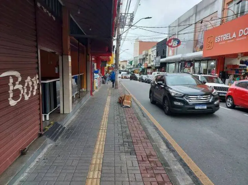 Foto 3 de Sala Comercial para alugar, 250m2 em Centro, Taubate - SP