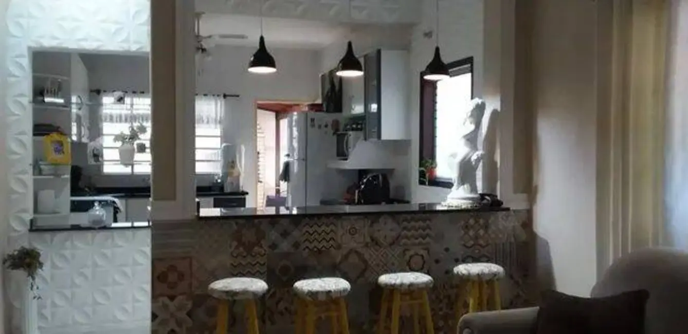 Foto 4 de Casa com 3 quartos à venda, 140m2 em Quiririm, Taubate - SP