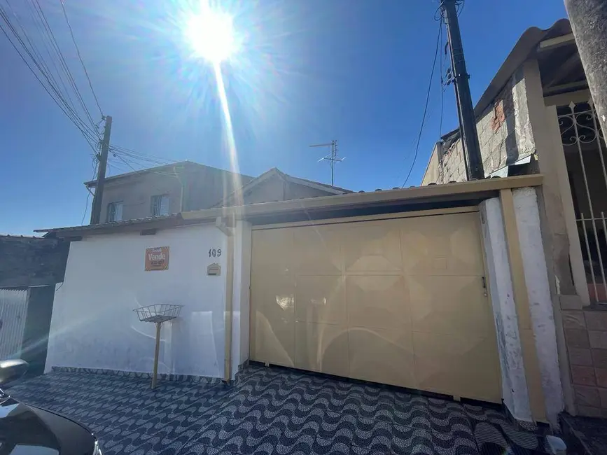 Foto 2 de Casa com 3 quartos à venda, 147m2 em Alto São Pedro, Taubate - SP