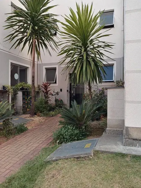 Foto 4 de Apartamento com 2 quartos à venda e para alugar em Jardim Gurilândia, Taubate - SP