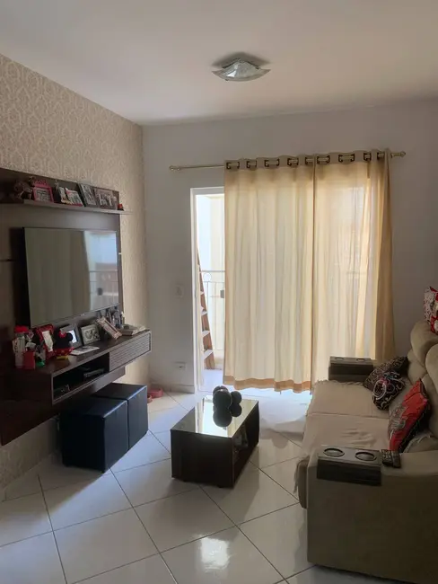 Foto 2 de Apartamento com 2 quartos à venda, 62m2 em Jardim dos Estados, Taubate - SP