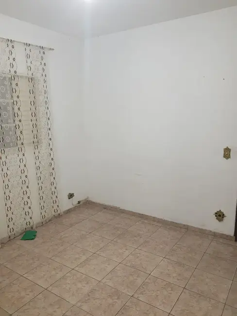 Foto 6 de Casa com 2 quartos à venda, 125m2 em Parque Piratininga, Taubate - SP