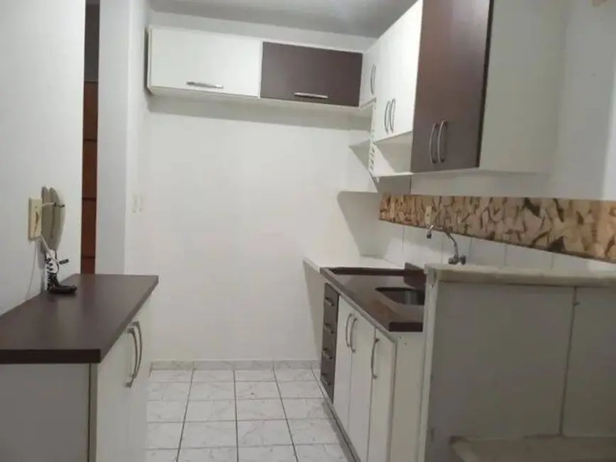 Foto 4 de Apartamento com 2 quartos para alugar, 64m2 em Parque São Luís, Taubate - SP