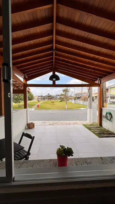 Foto 3 de Casa com 2 quartos à venda, 250m2 em Vila dos Comerciários 2, Taubate - SP