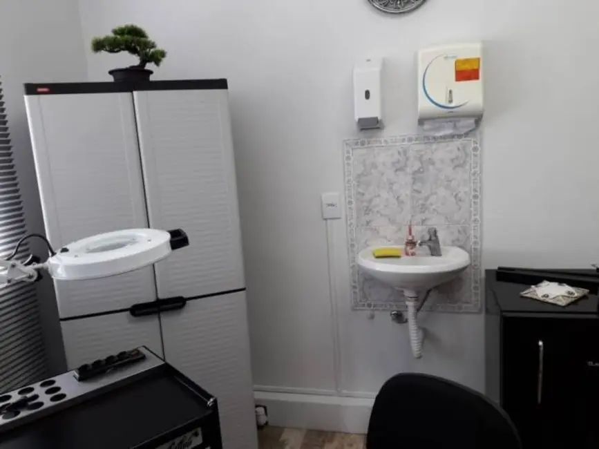 Foto 5 de Sala Comercial à venda e para alugar, 30m2 em Centro, Taubate - SP