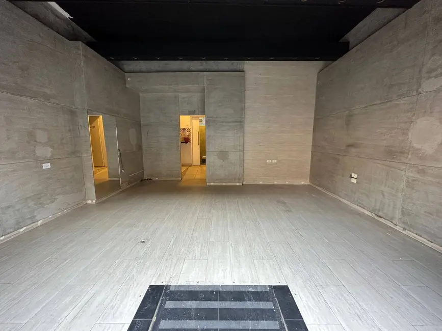 Sala Comercial para alugar, 50m2 em Centro, Taubate - SP - imagem 7 Foto 7 de Sala Comercial para alugar, 50m2 em Centro, Taubate - SP