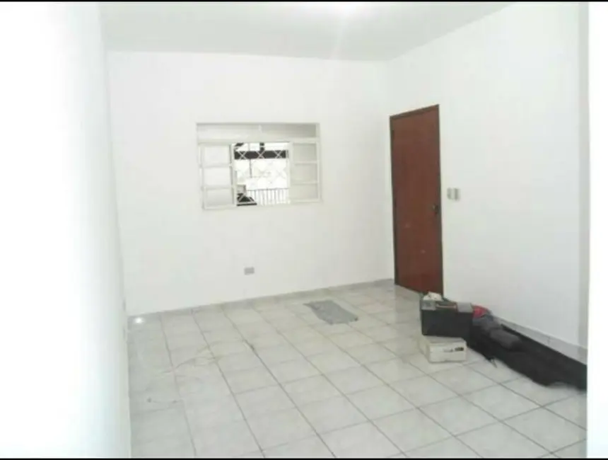 Foto 10 de Casa com 2 quartos para alugar, 95m2 em Esplanada Independência, Taubate - SP