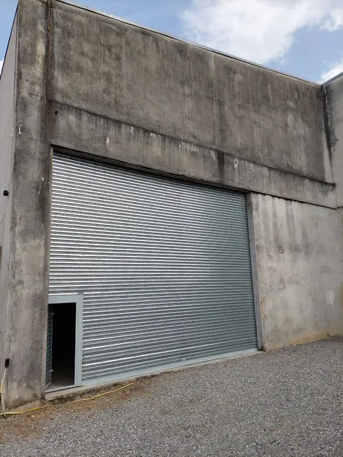 Armazém / Galpão para alugar, 290m2 em Centro, Taubate - SP - imagem 9 Foto 9 de Armazém / Galpão para alugar, 290m2 em Centro, Taubate - SP