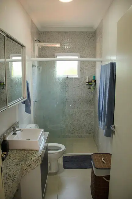 Foto 7 de Casa de Condomínio com 2 quartos à venda, 71m2 em Granjas Panorama, Taubate - SP