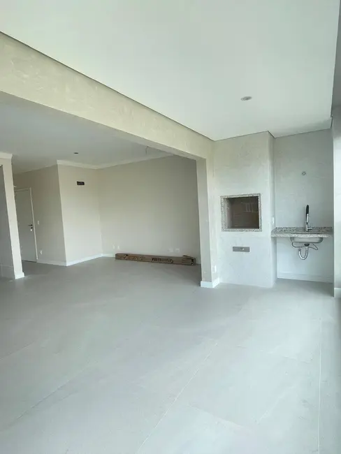 Foto 4 de Apartamento com 3 quartos para alugar, 110m2 em Jardim das Nações, Taubate - SP