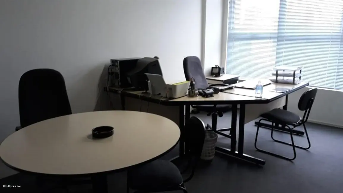 Sala Comercial à venda, 30m2 em Santo Amaro, São Paulo - SP - imagem 1 Foto 1 de Sala Comercial à venda, 30m2 em Santo Amaro, São Paulo - SP