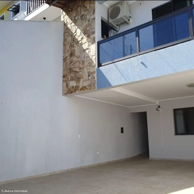 Foto 2 de Casa com 4 quartos à venda, 240m2 em Vila Floresta, Santo Andre - SP