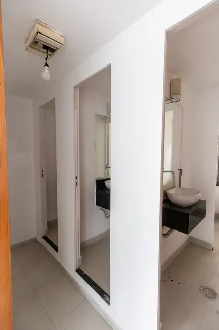 Foto 9 de Sala Comercial à venda, 230m2 em Vila Olímpia, São Paulo - SP