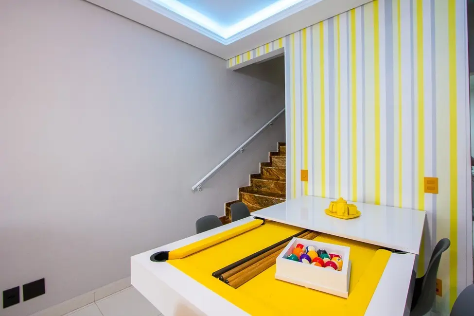 Foto 2 de Casa com 3 quartos à venda, 126m2 em Vila Linda, Santo Andre - SP