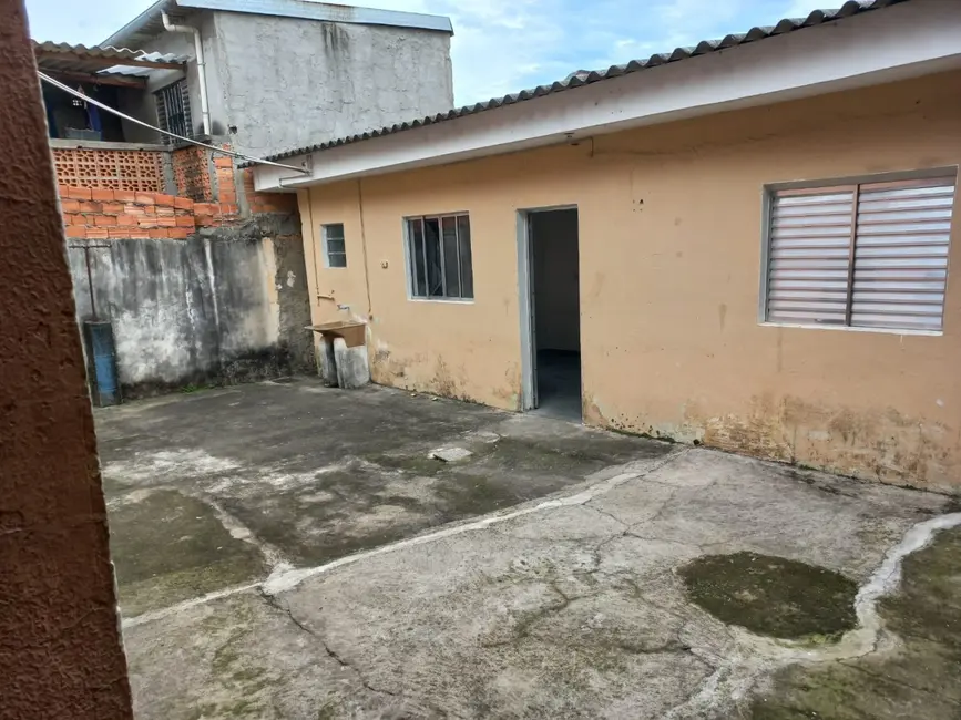 Foto 1 de Casa com 1 quarto para alugar, 30m2 em Parque São Rafael, São Paulo - SP