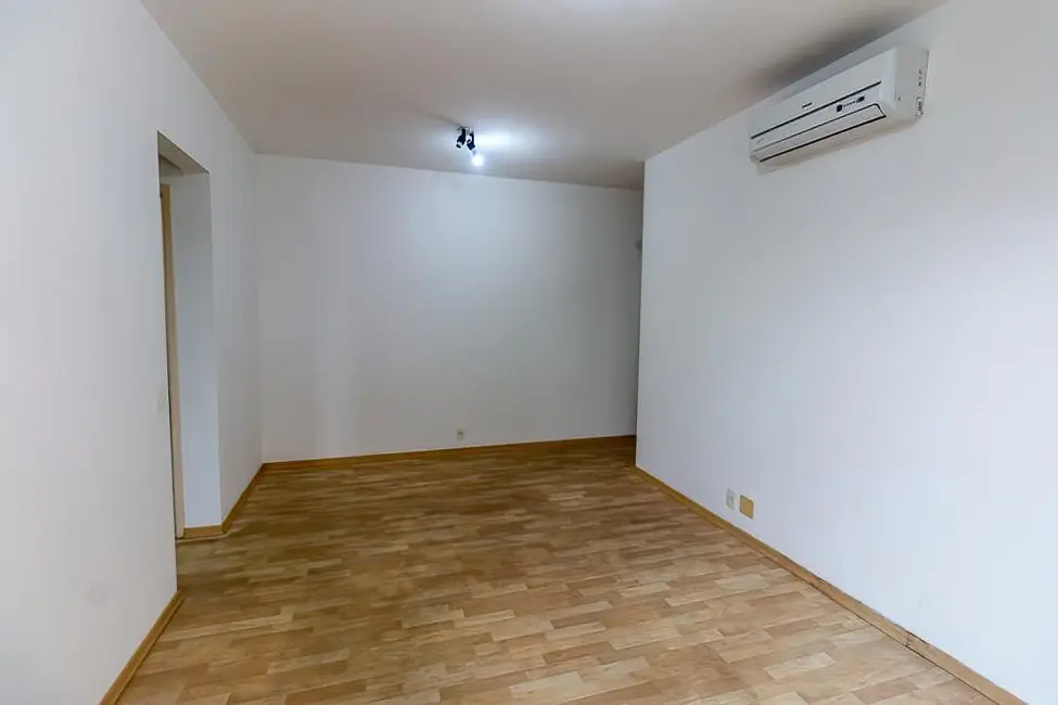 Foto 5 de Apartamento com 2 quartos à venda, 60m2 em Vila Olímpia, São Paulo - SP
