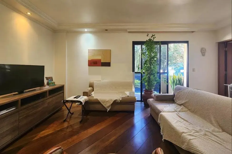 Apartamento com 3 quartos à venda, 156m2 em Santo Antônio, Sao Caetano Do Sul - SP - imagem 4 Foto 4 de Apartamento com 3 quartos à venda, 156m2 em Santo Antônio, Sao Caetano Do Sul - SP