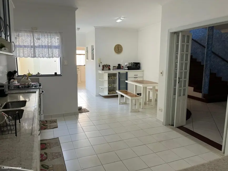 Foto 8 de Casa com 3 quartos à venda, 330m2 em Vila Alice, Santo Andre - SP
