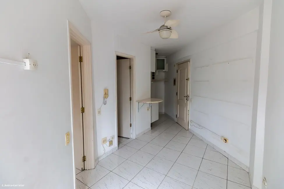 Foto 3 de Apartamento com 1 quarto à venda, 25m2 em Bela Vista, São Paulo - SP