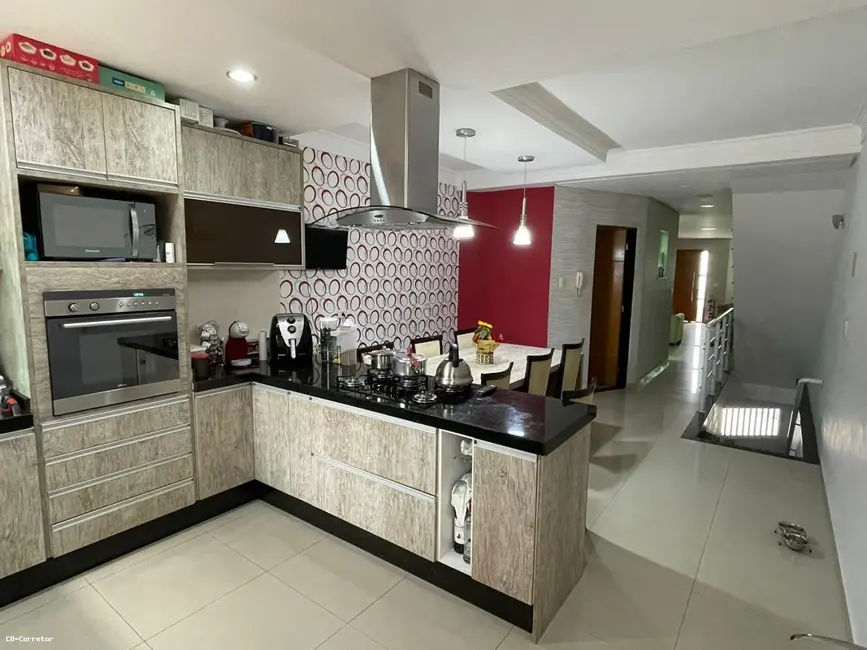 Casa de Condomínio com 3 quartos à venda, 250m2 em Vila Assunção, Santo Andre - SP - imagem 2 Foto 2 de Casa de Condomínio com 3 quartos à venda, 250m2 em Vila Assunção, Santo Andre - SP