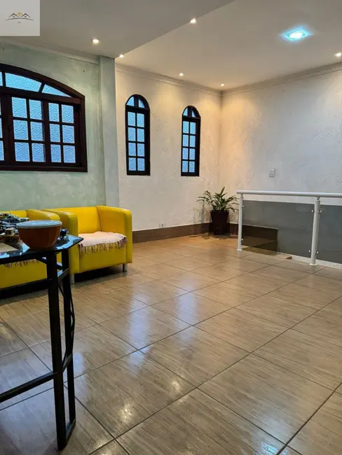 Foto 2 de Casa com 5 quartos à venda, 130m2 em Jardim Adelina, Maua - SP