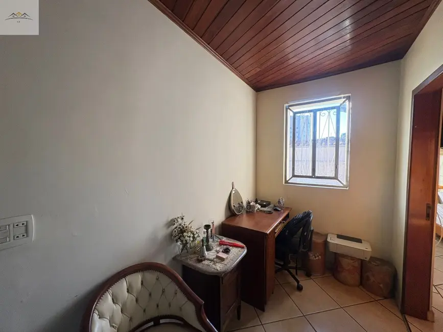 Casa com 3 quartos à venda, 350m2 em Rudge Ramos, Sao Bernardo Do Campo - SP - imagem 5 Foto 5 de Casa com 3 quartos à venda, 350m2 em Rudge Ramos, Sao Bernardo Do Campo - SP