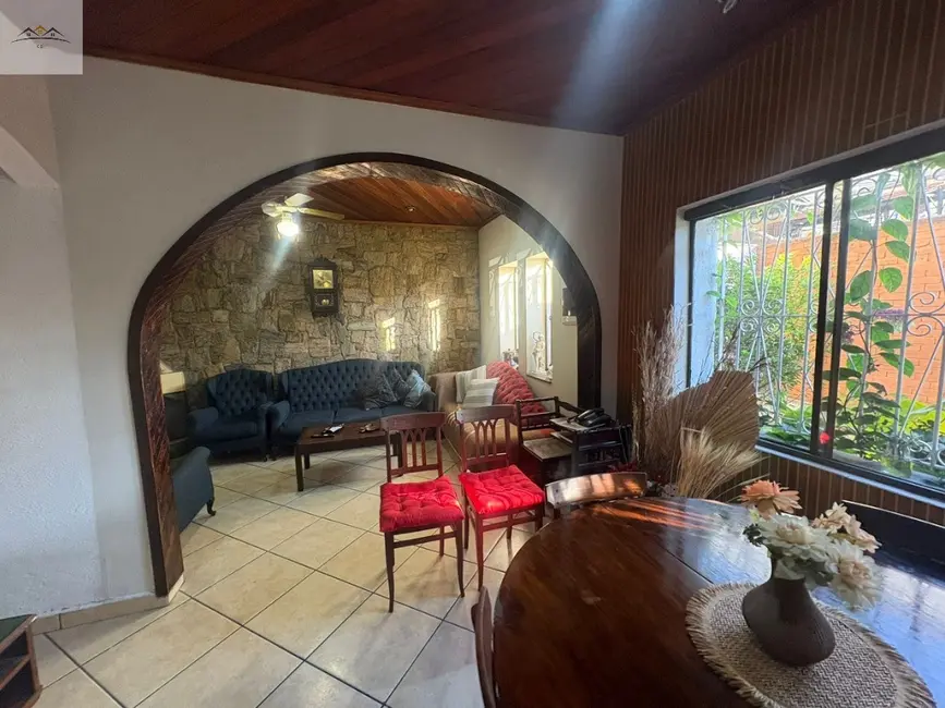 Casa com 3 quartos à venda, 350m2 em Rudge Ramos, Sao Bernardo Do Campo - SP - imagem 4 Foto 4 de Casa com 3 quartos à venda, 350m2 em Rudge Ramos, Sao Bernardo Do Campo - SP