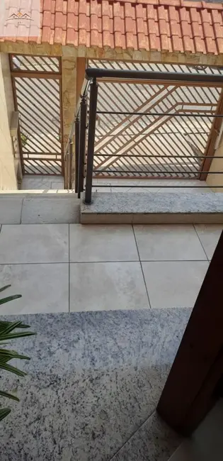 Casa com 3 quartos à venda, 139m2 em Jardim Las Vegas, Santo Andre - SP - imagem 3 Foto 3 de Casa com 3 quartos à venda, 139m2 em Jardim Las Vegas, Santo Andre - SP