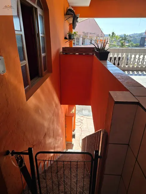 Foto 2 de Casa com 4 quartos à venda, 200m2 em Parque Alvorada, Maua - SP