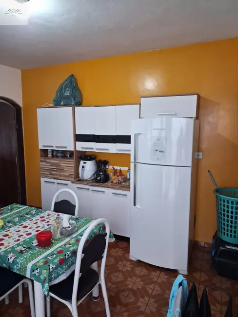 Foto 2 de Casa com 5 quartos à venda, 200m2 em Jardim Anchieta, Maua - SP