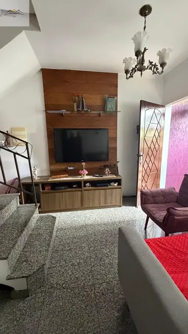 Foto 3 de Casa com 2 quartos à venda, 60m2 em Vila Valparaíso, Santo Andre - SP