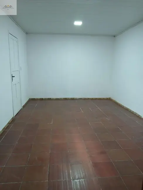 Foto 2 de Casa com 2 quartos para alugar, 120m2 em Vila Osasco, Osasco - SP