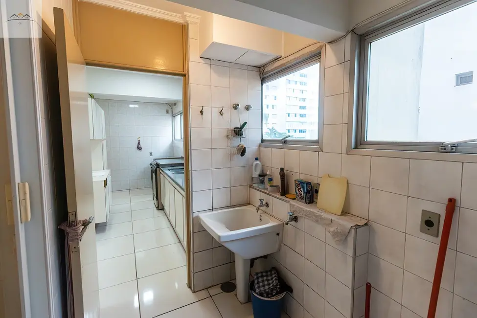 Foto 8 de Apartamento com 2 quartos à venda, 126m2 em Itaim Bibi, São Paulo - SP