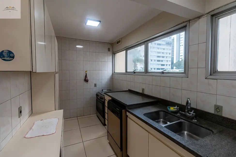 Foto 2 de Apartamento com 2 quartos à venda, 126m2 em Itaim Bibi, São Paulo - SP