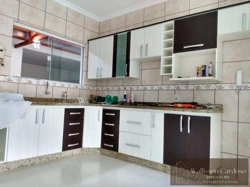 Casa com 3 quartos à venda, 175m2 em Areias, Camboriu - SC - imagem 2 Foto 2 de Casa com 3 quartos à venda, 175m2 em Areias, Camboriu - SC