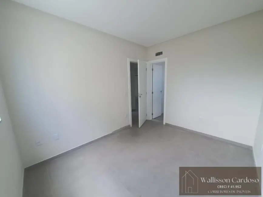 Foto 3 de Apartamento com 2 quartos à venda, 72m2 em Camboriu - SC