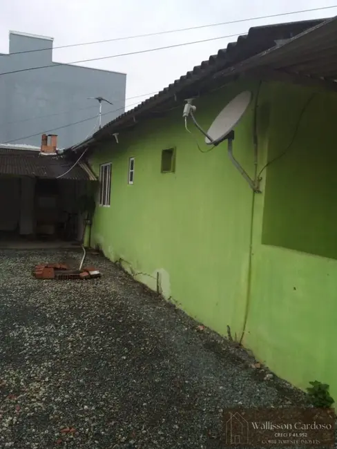 Casa com 3 quartos à venda, 460m2 em Cedro, Camboriu - SC - imagem 3 Foto 3 de Casa com 3 quartos à venda, 460m2 em Cedro, Camboriu - SC