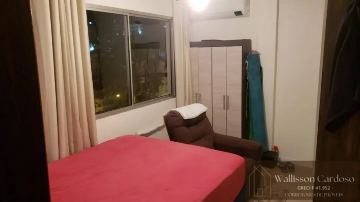 Foto 3 de Apartamento com 2 quartos à venda, 52m2 em Centro, Balneario Camboriu - SC