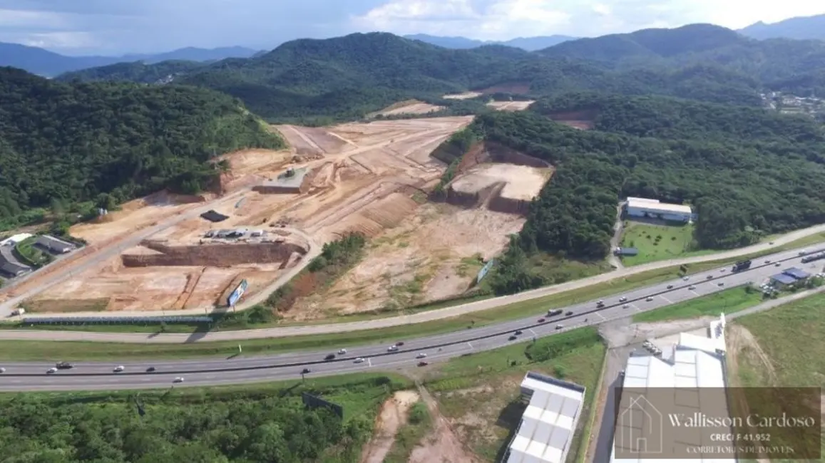 Foto 5 de Terreno / Lote à venda, 50000m2 em Camboriu - SC