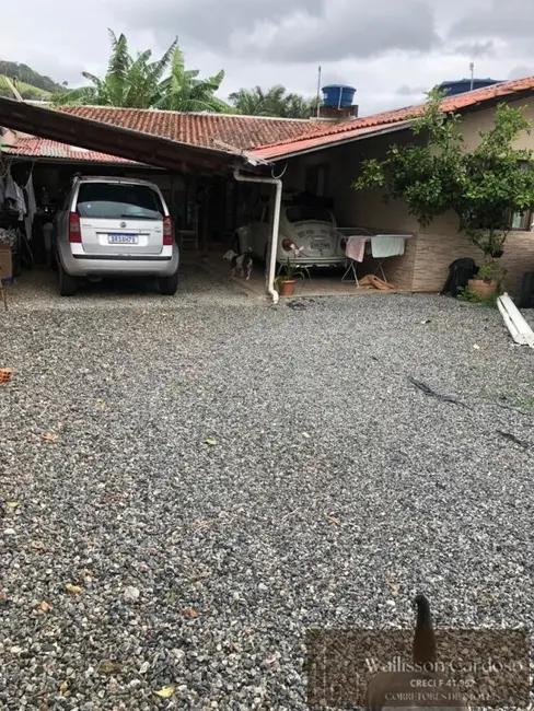 Foto 1 de Casa com 3 quartos à venda, 100m2 em Nova Esperança, Balneario Camboriu - SC