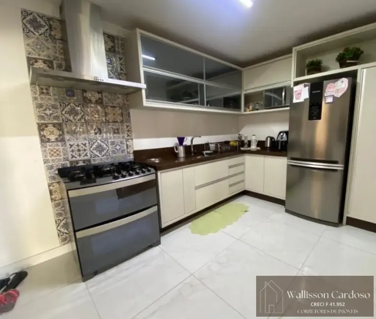 Foto 2 de Casa com 2 quartos à venda, 300m2 em Santa Regina, Camboriu - SC