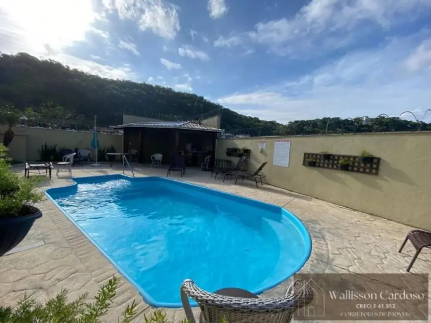 Foto 2 de Apartamento com 3 quartos à venda, 87m2 em Camboriu - SC